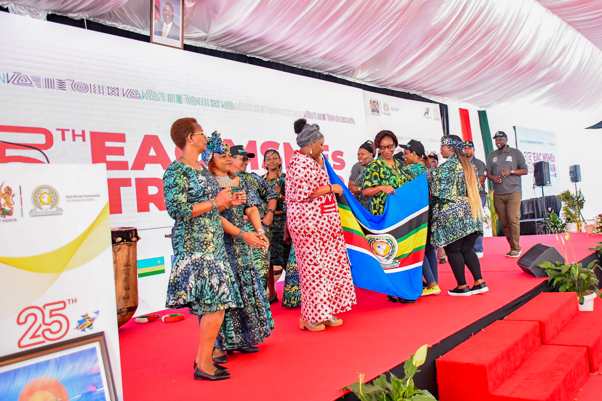 54927639243_7366b01e0f_k