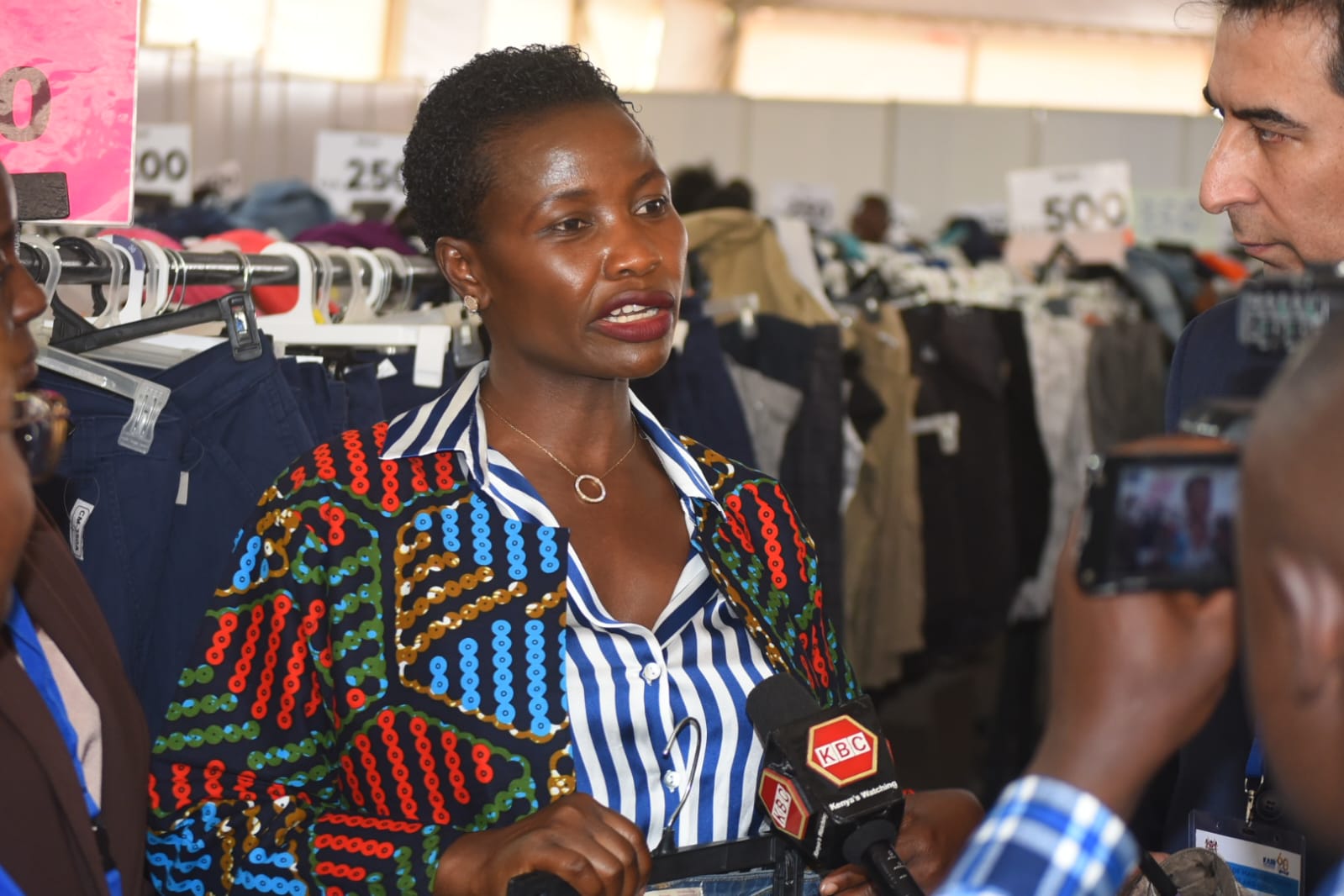 Principal Secretary Hon. Susan Mang'eni briefs media at the Changamka Kenya Shopping Festival