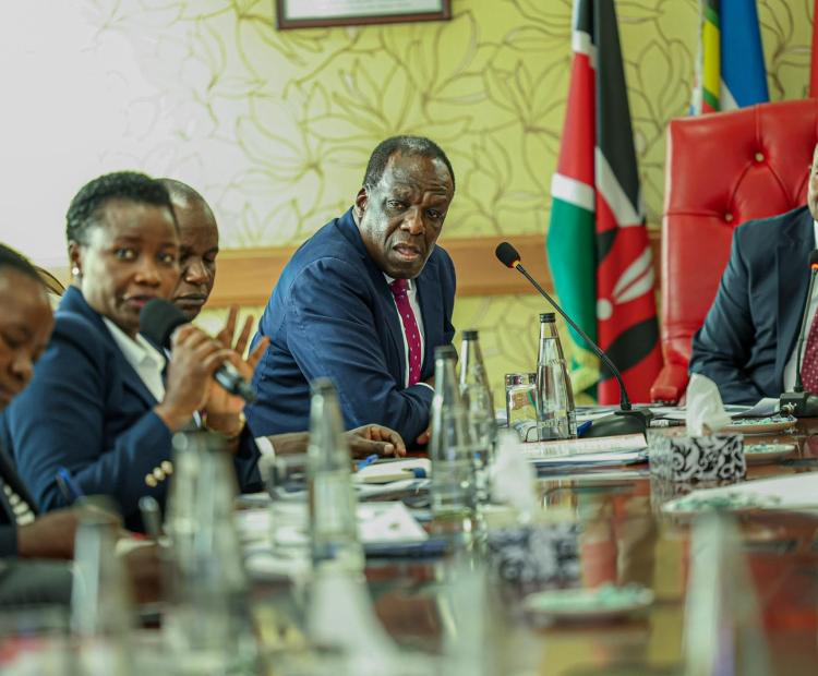 Deputy President alongside CS Hon. Wycliffe Oparanya , Principal Secretary Hon. Susan Mangéni amongst other dignitaries